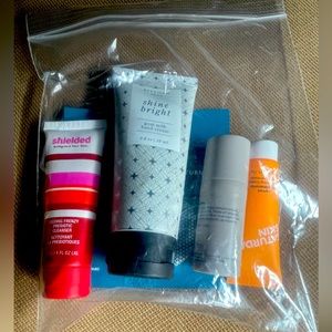 New 5 pieces of Skin Care samples.